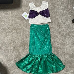 “Old mermaid” costume kids